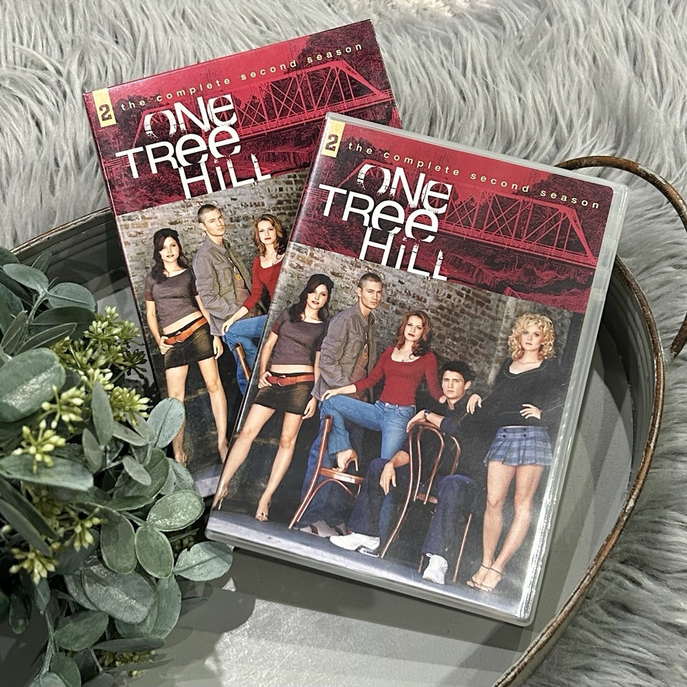 ONE TREE HILL - The Complete Second 2 Two Season